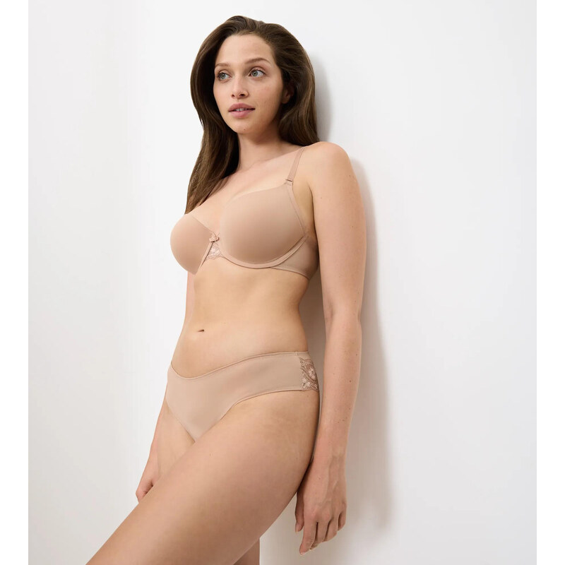 Triumph LOVELY MICRO – Podprsenka s výplní a kosticemi pro