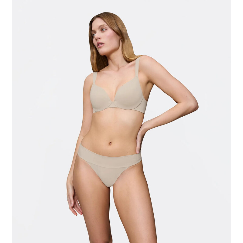 BODY MAKE-UP ILLUSION – Neviditelná zaoblená tanga s