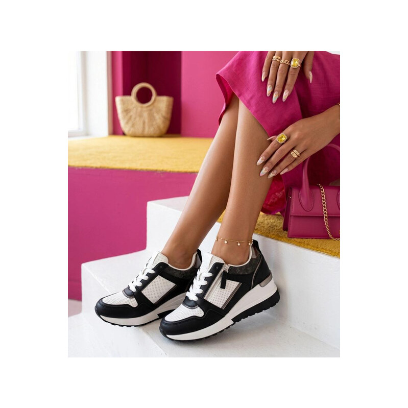 Boty sportovní na platformě model 228198 Solea