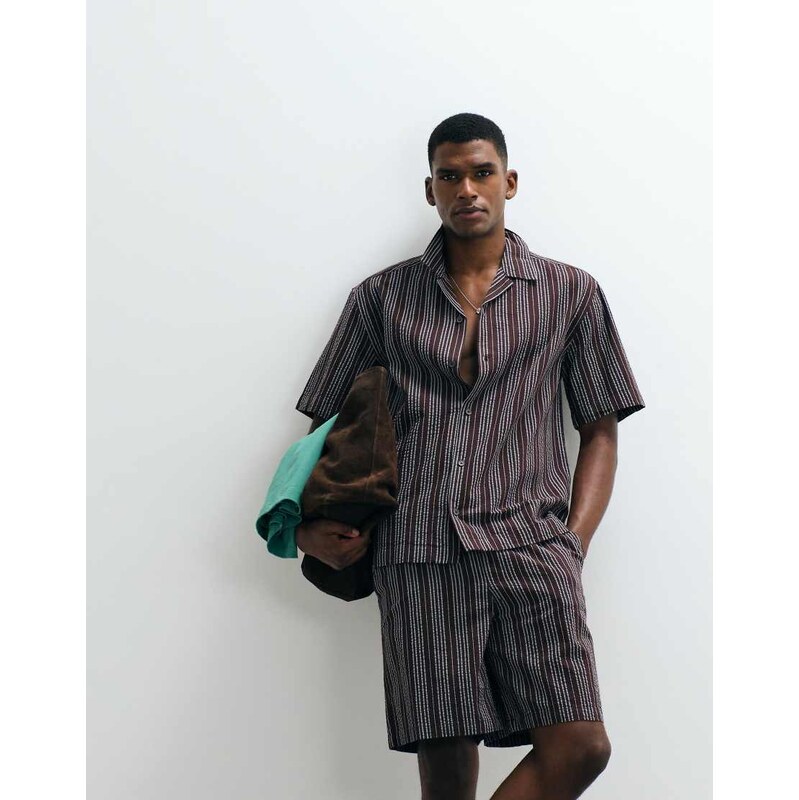 ONLY & SONS relaxed fit seersucker shirt co-ord with resort