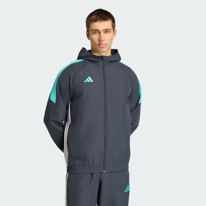 Adidas TKANÁ MIKINA SKAPUCÍ TIRO 26 ESSENTIALS