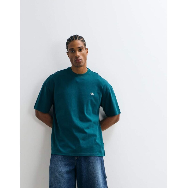 adidas Originals essential t-shirt in green