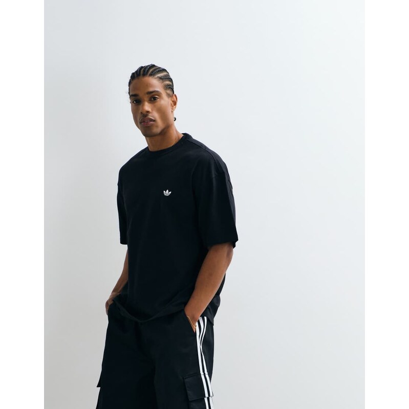 adidas Originals essential loose fit t-shirt in black