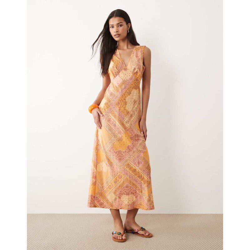 Wednesdays Girl Wednesdays Girl v neck midaxi dress in orange