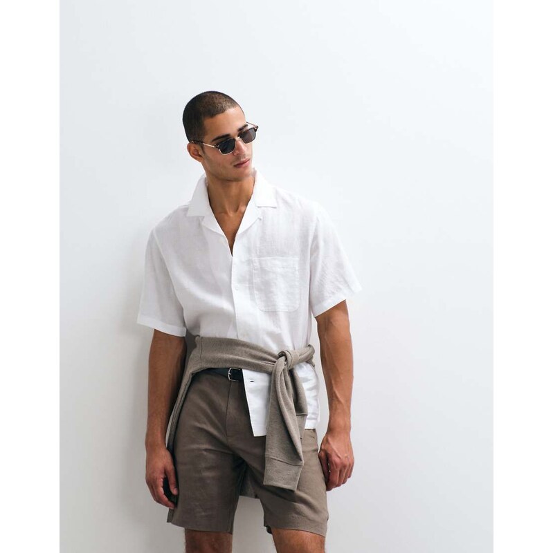 ARKET pure linen short sleeve resort shirt in white