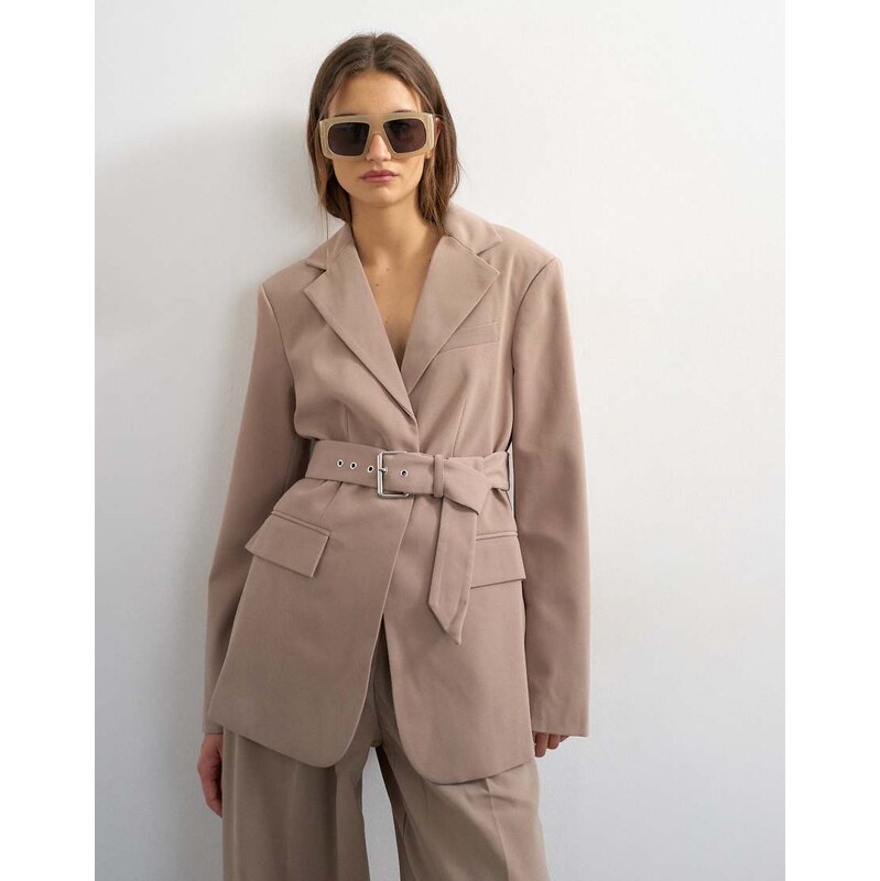 Topshop high break belted blazer in beige-White