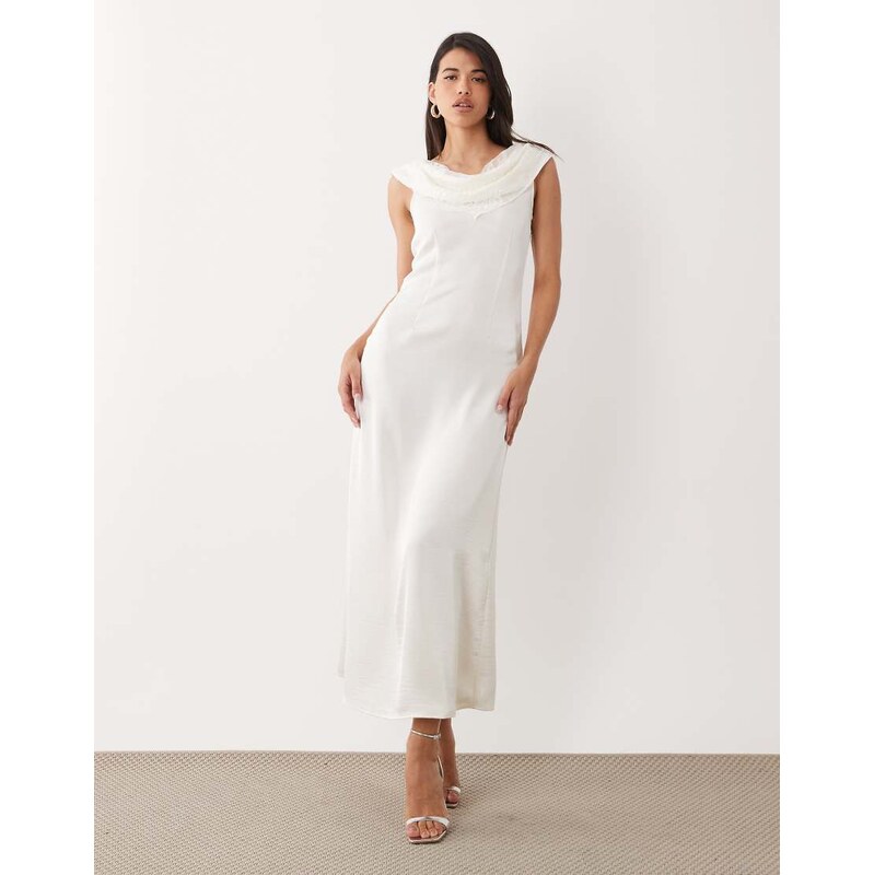 Vero Moda sleeveless satin maxi dress with lace detail in