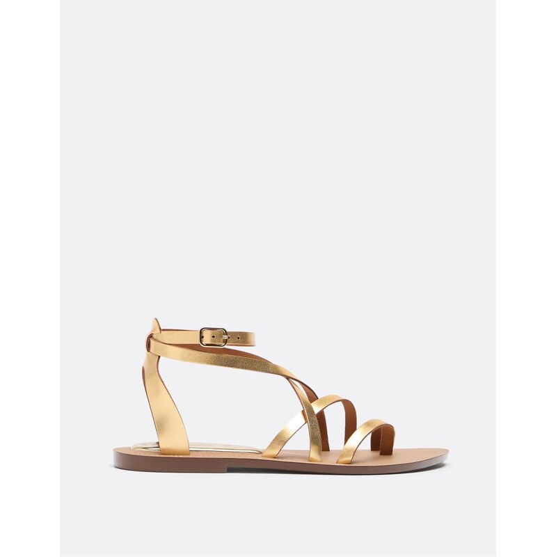 Stradivarius Flat leather tie-up sandals in gold