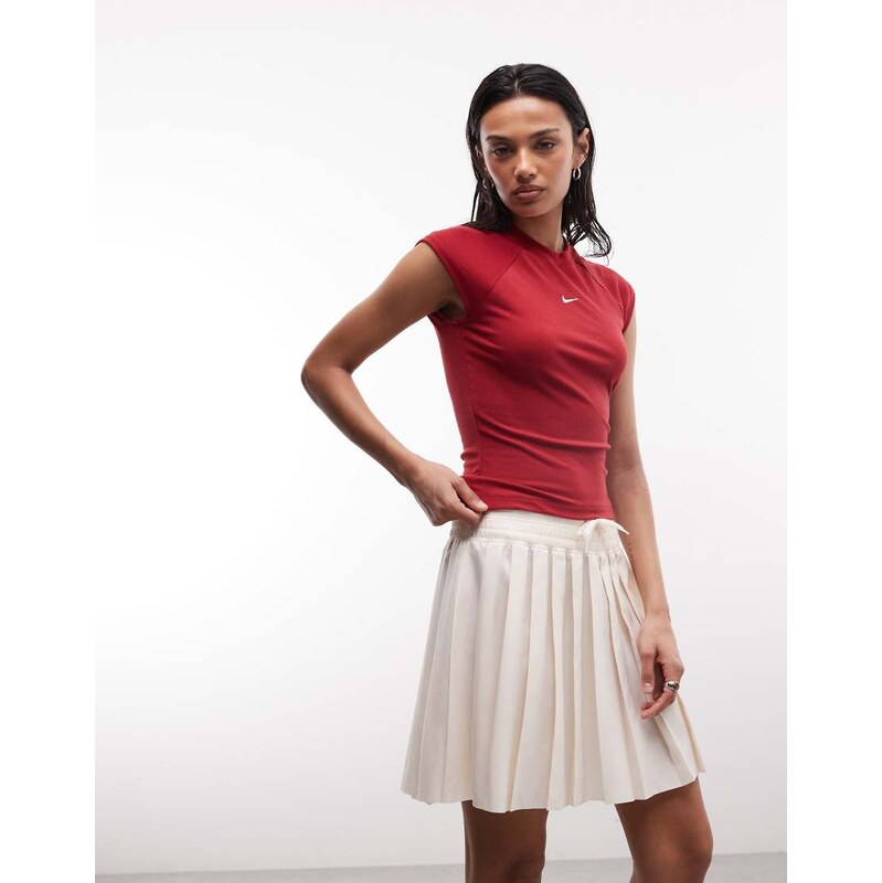 Nike pleated mini skirt in cream-White
