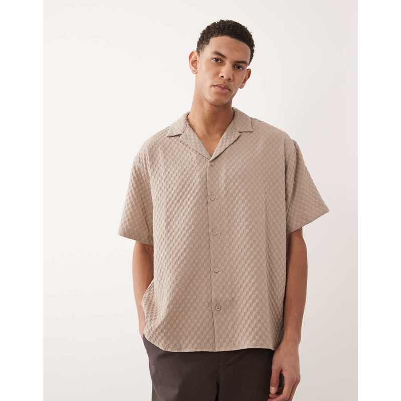 Jack & Jones waffle short sleeve shirt in beige-Neutral