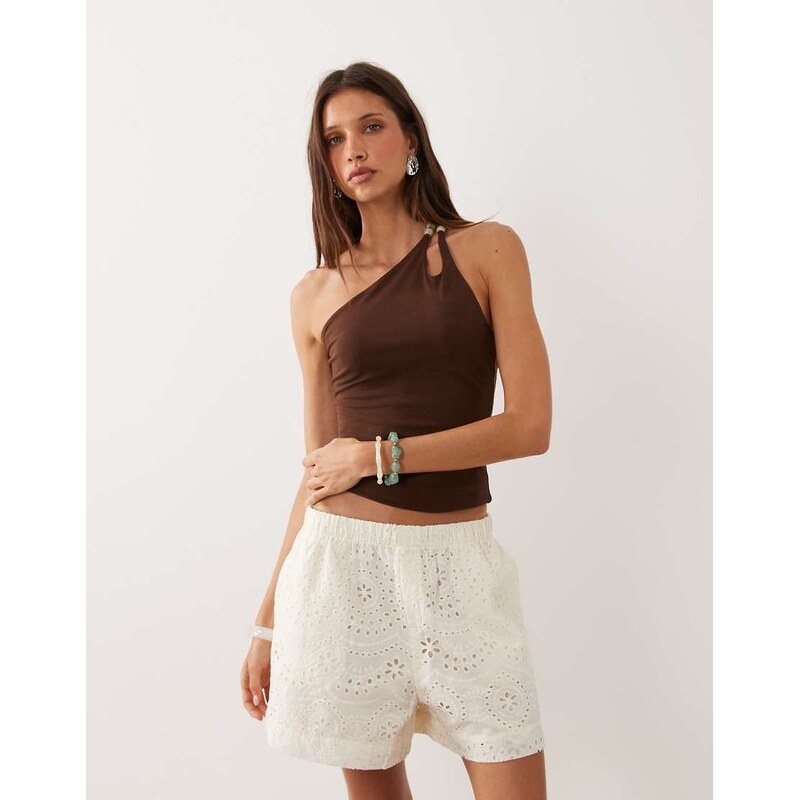 Mango 100% cotton embroidered tailored short in cream-Neutral