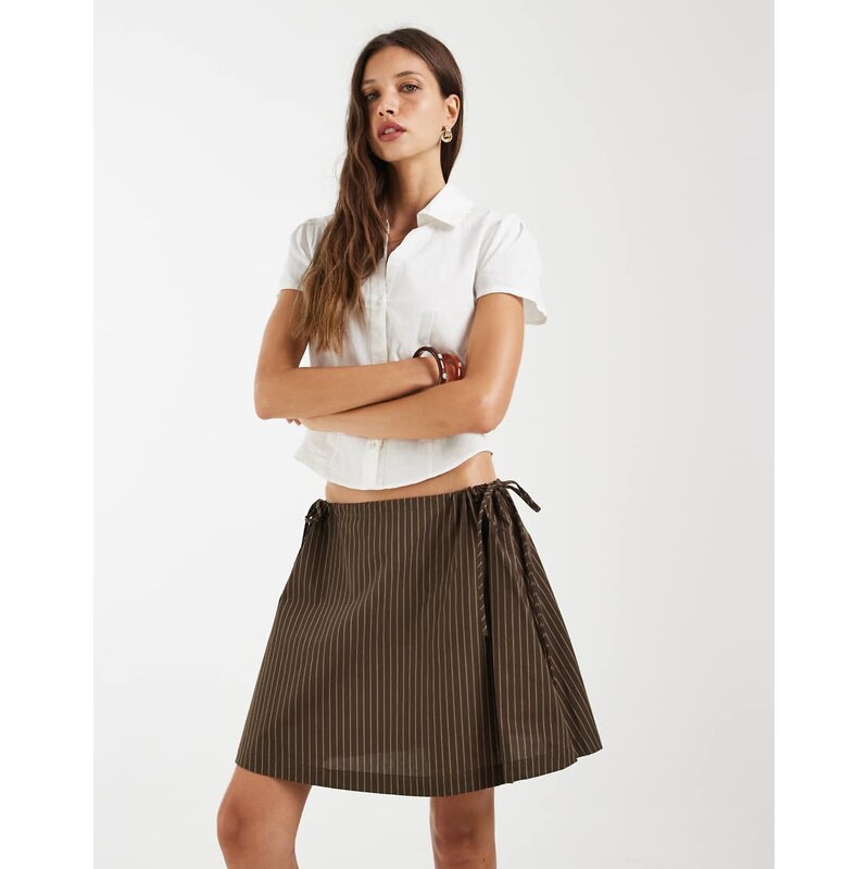 Noisy May mid rise tie side mini skirt in chocolate stripe-Brown