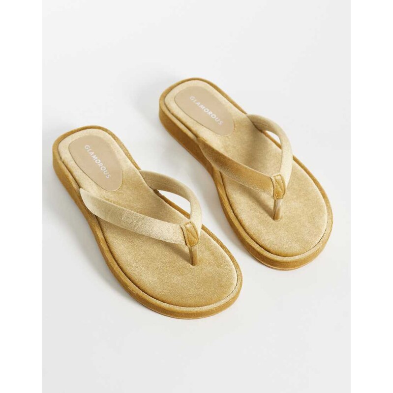 Glamorous velvet flip flops in gold