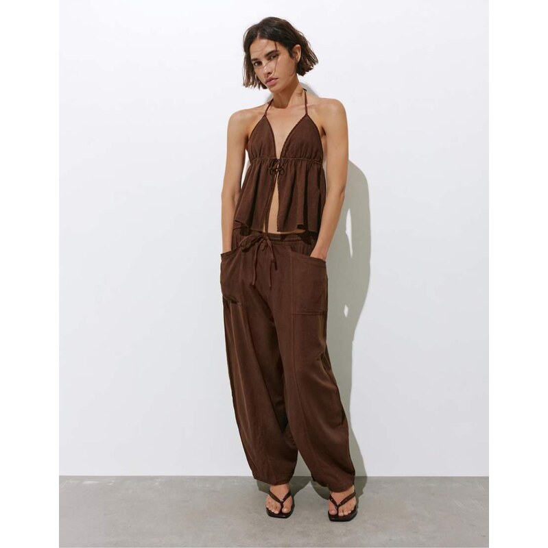 Pull&Bear Linen blend trousers in chocolate-Brown