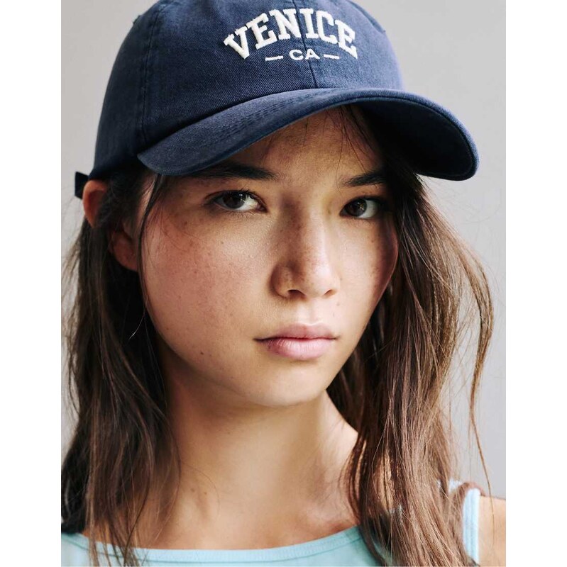Pull&Bear Venice graphic cap in ink blue