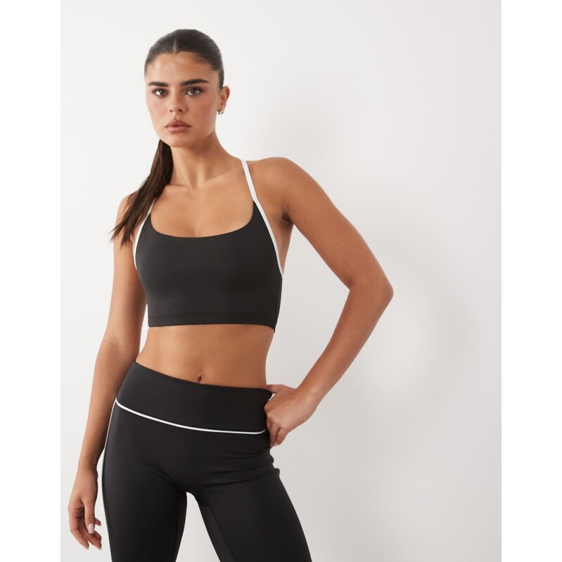 4505 active light support sports bra with piping and removable
