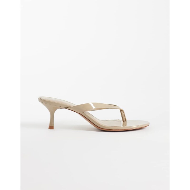 Mango faux leather patent feeled flip flop sandal in beige-Grey
