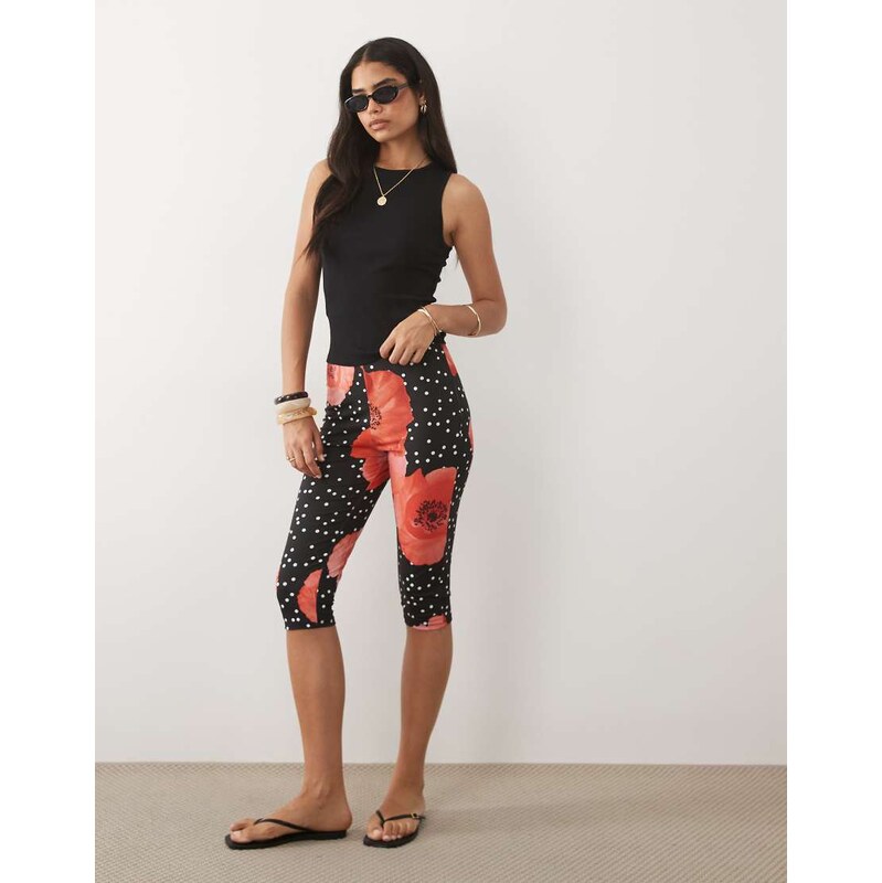 ASOS DESIGN jersey capri leggings in red floral print-Multi