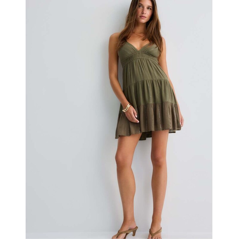 Stradivarius Short dress with open back in khaki-Green