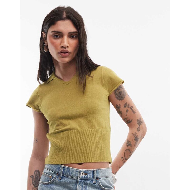 Reclaimed Vintage knitted short sleeve fitted top with polo