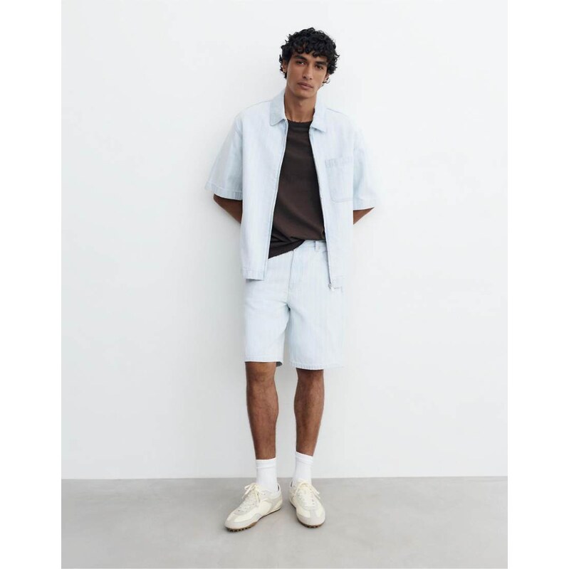 Pull&Bear Standard jacquard denim bermuda shorts in pale blue