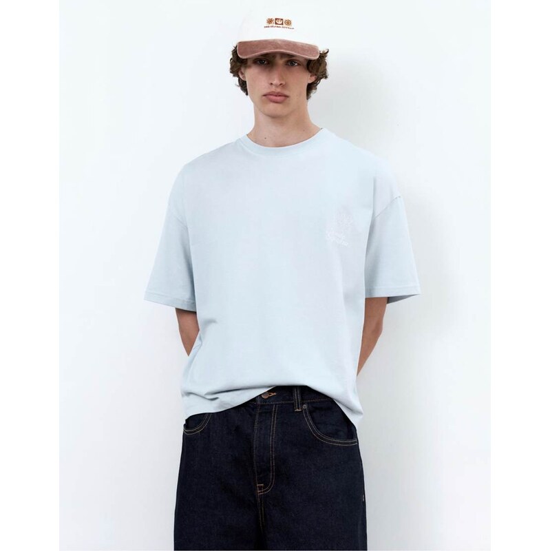 Pull&Bear Boxy-fit t-shirt with graphic in pale blue