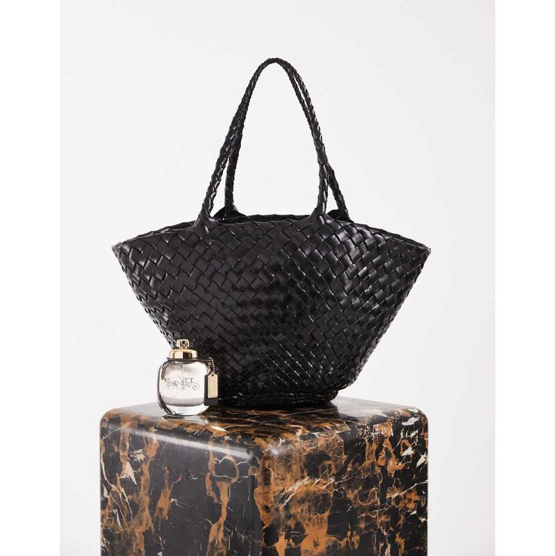 Dragon Diffusion Egola woven leather shoulder basket bag in