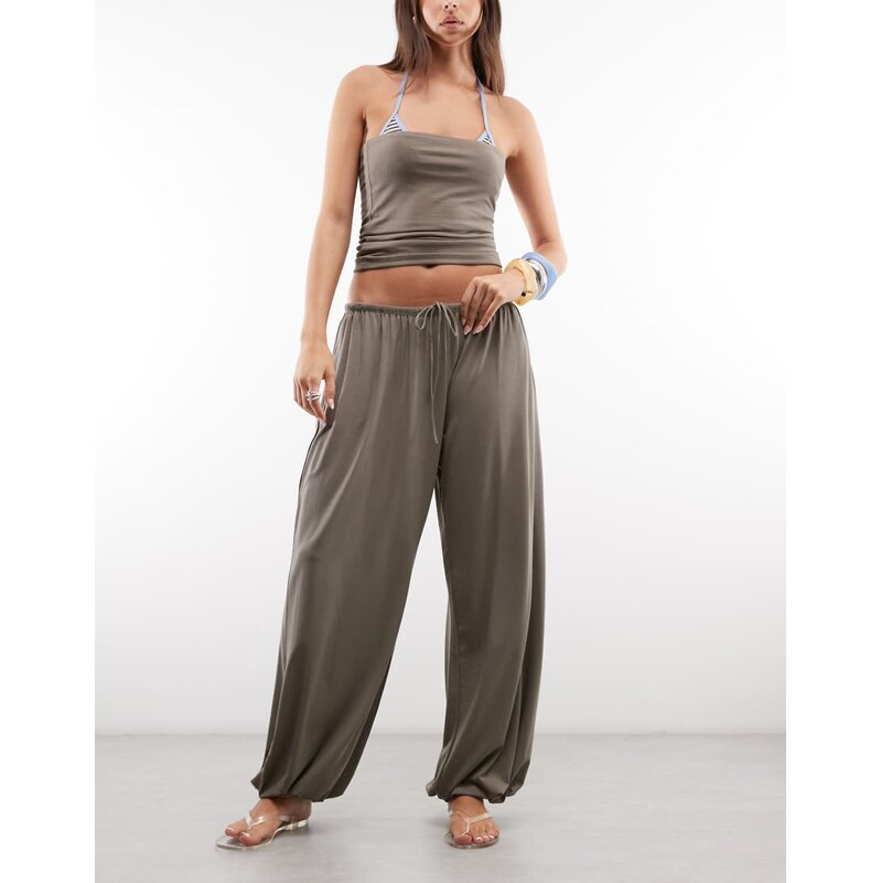 Weekday balloon fit trousers in grey