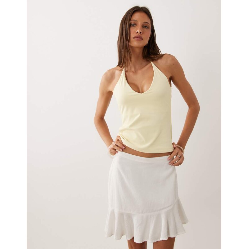 Abercrombie & Fitch v-neck seamless halter top with built in bra