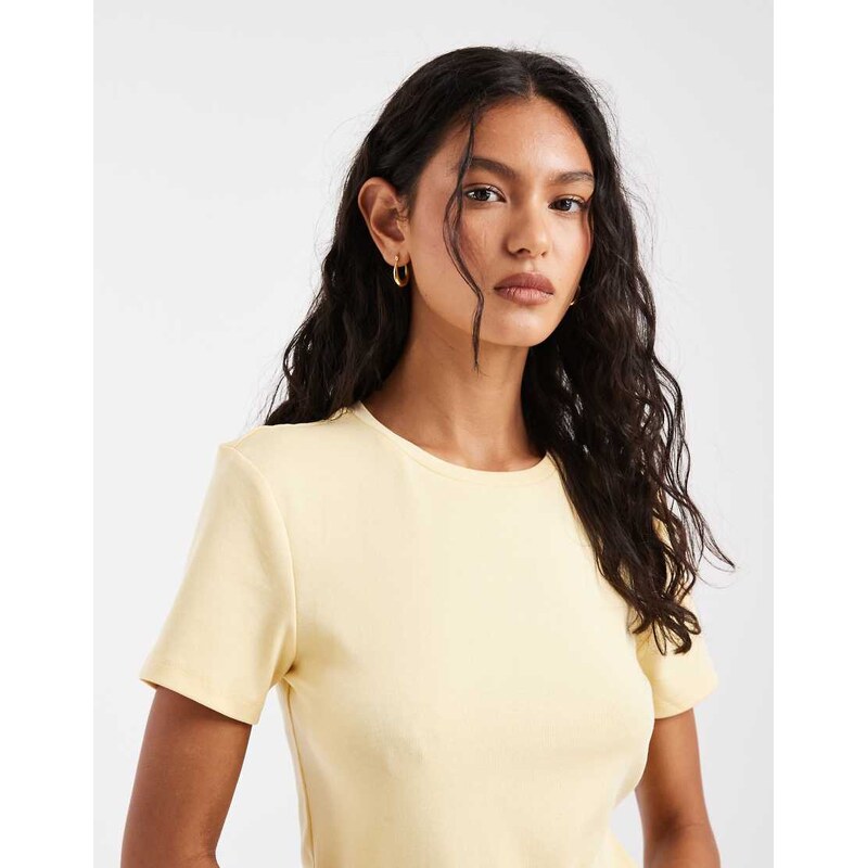 ONLY t-shirt in light yellow