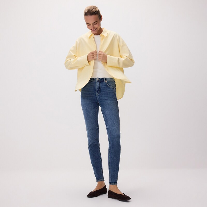 Reserved - Slim džíny s delší nohavicí - modrá
