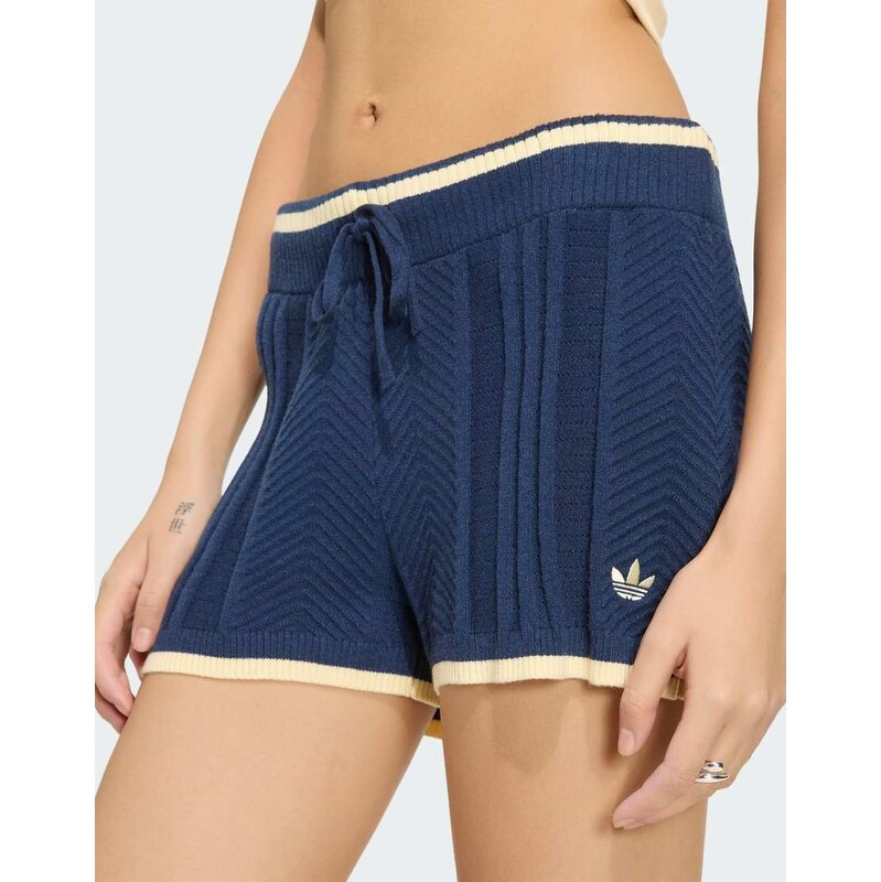 adidas Originals Cable knit shorts in night indigo-Blue