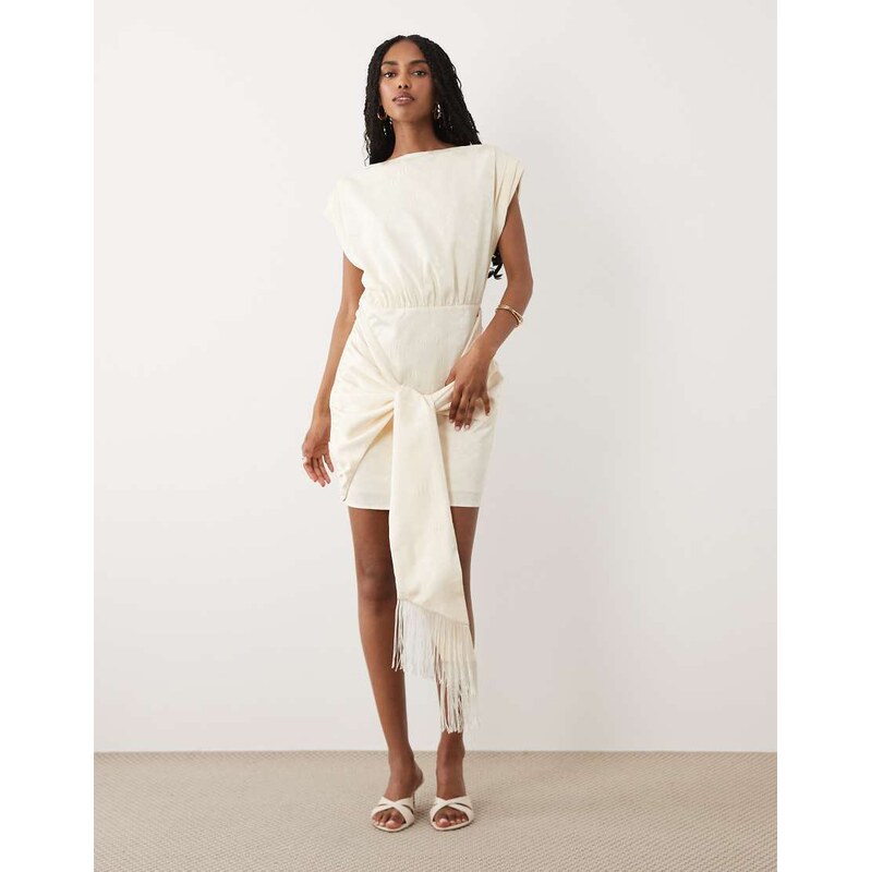 Pretty Lavish Hattie jacquard cap sleeveless fringe tie detail