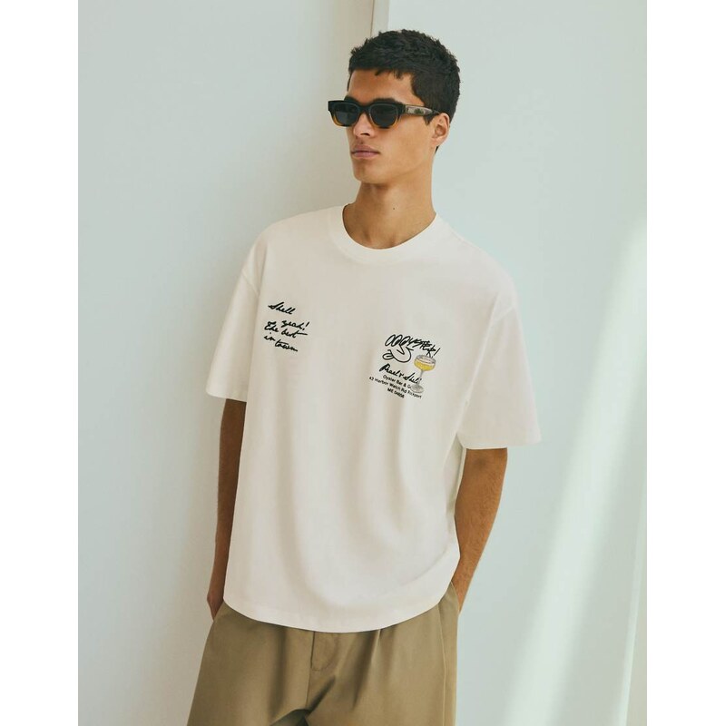 Bershka Relaxed fit printed t-shirt in white