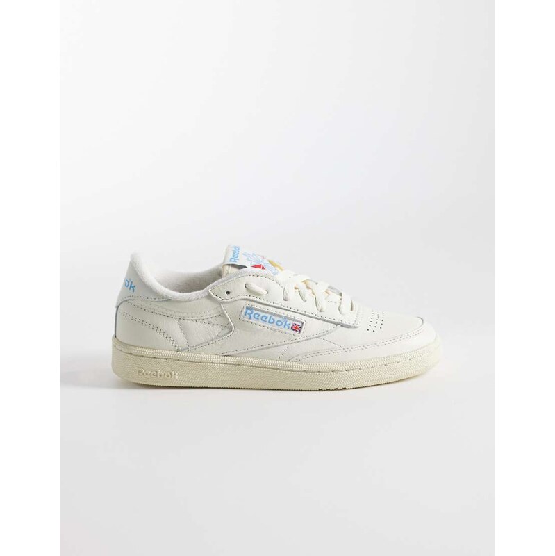 Reebok Club C 85 vintage womens trainers in off white