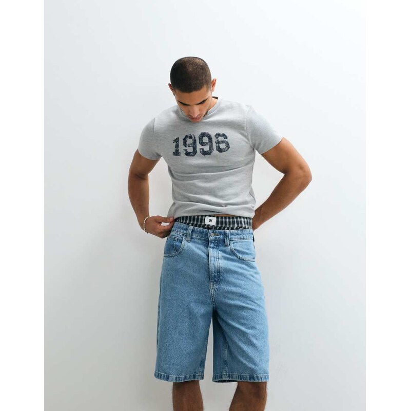 ASOS DESIGN heavyweight slim t-shirt with 1996 graphic in grey
