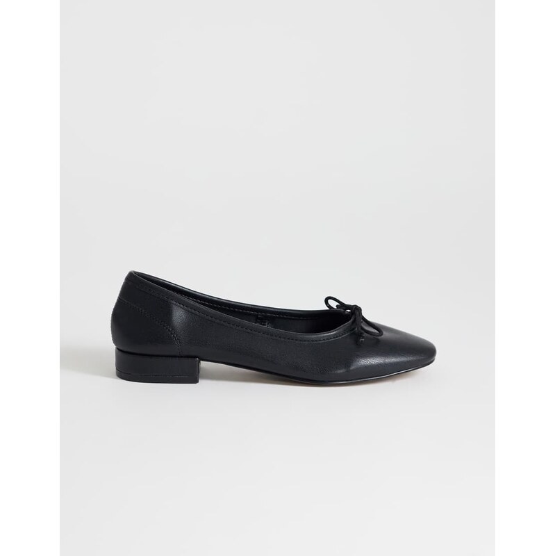Topshop Dottie block heel ballet shoe in black