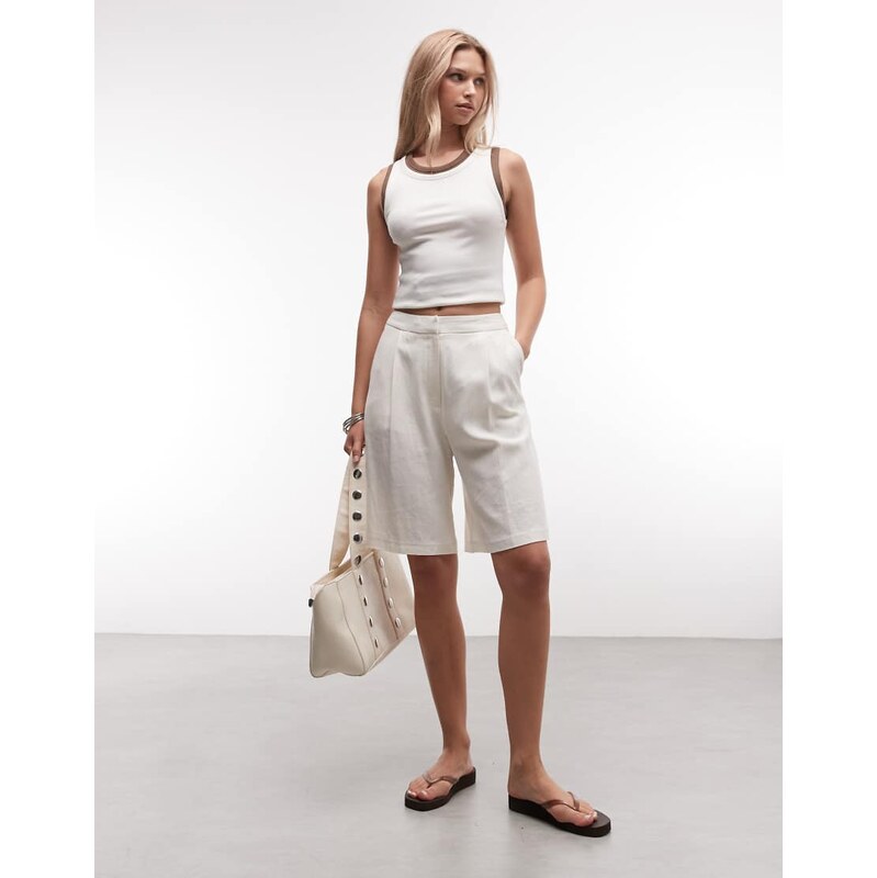 Reclaimed Vintage tailored longline short in linen blend-Neutral