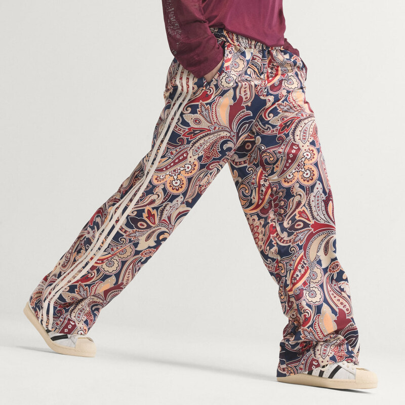 SPORTOVNÍ KALHOTY ADIDAS LIBERTY LONDON FIREBIRD SATIN