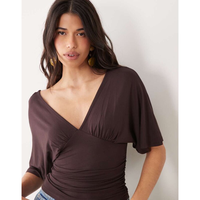 Gina Tricot plunge v-neck bat wing top in chocolate plum-Brown