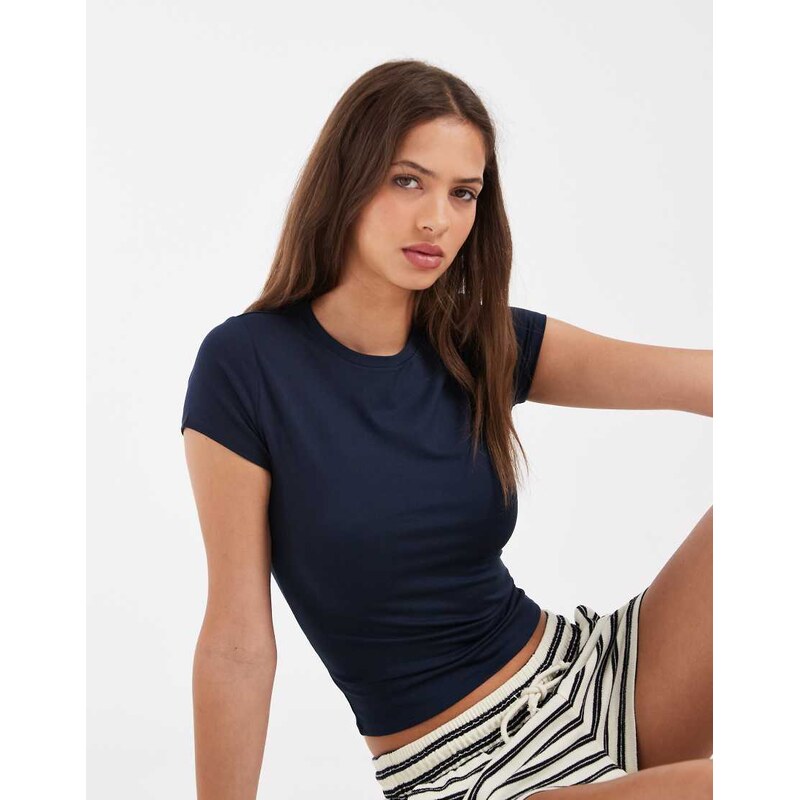 Hollister seamless baby tee in navy