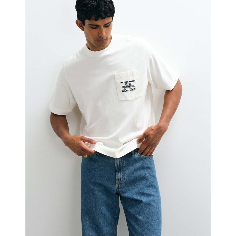 Abercrombie & Fitch Hamptons back graphic t-shirt in white