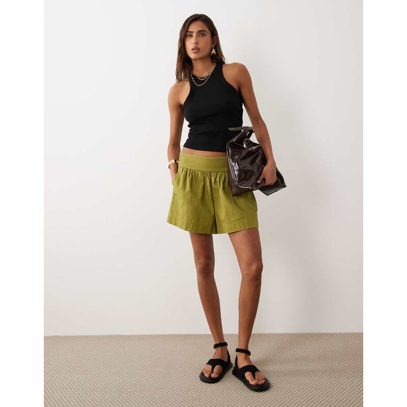 ASOS DESIGN linen look pull on shorts in olive-Green