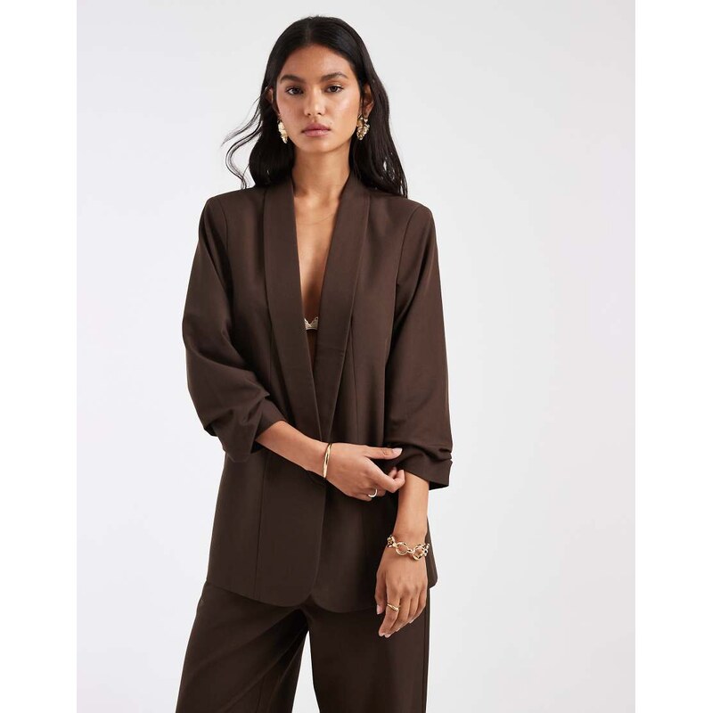 Pieces ruched sleeve tailored blazer in chocolate brown