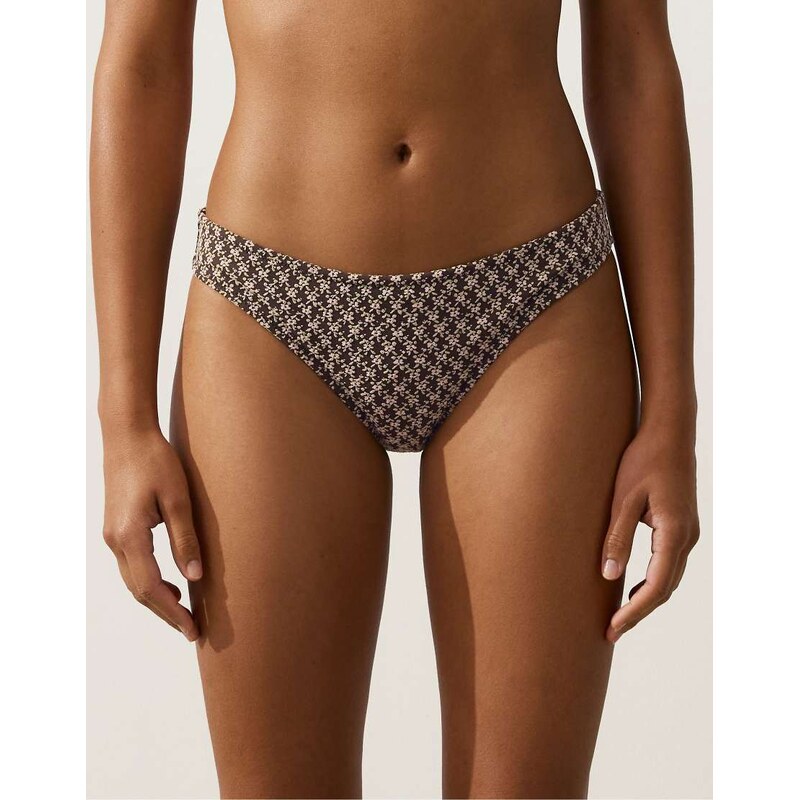 OYSHO Floral jacquard classic bikini briefs in brown