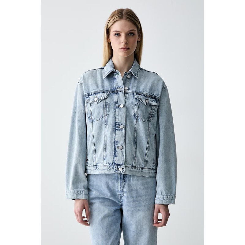 Tommy Jeans krátká bunda dámská džínová