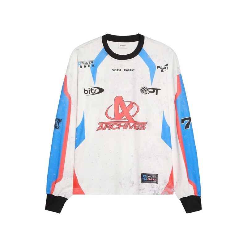 Bershka Tričko RACING WINDOWS nebeská modř / jasně červená /