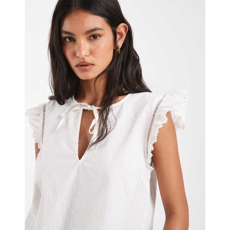 Pieces tie front sleeveless dobby top in white