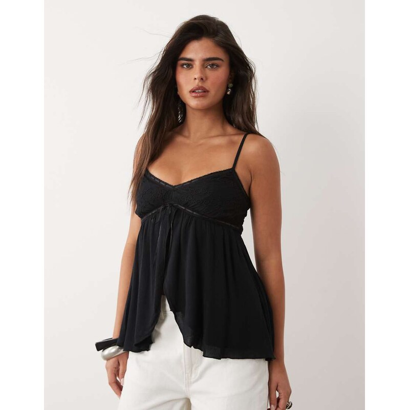 Hollister flyaway babydoll cami in black