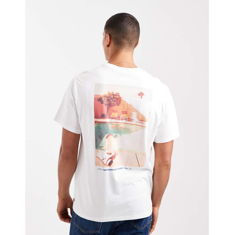 Levis back graphic relaxed t-shirt in white